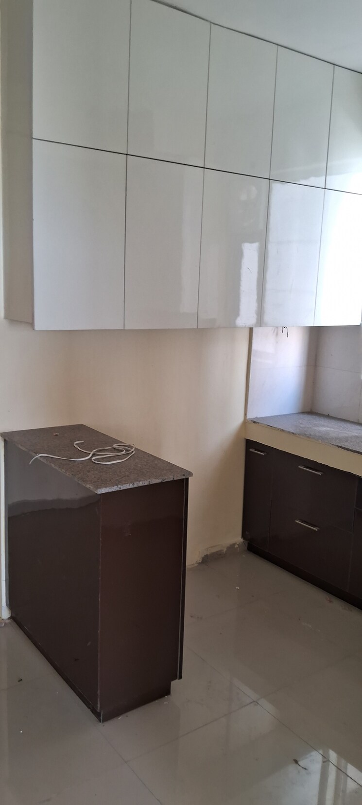 Kitchen, paras-dews 2 Bedroom 1385 Sq.Ft. Apartment In Sector 106 Gurgaon 8186965