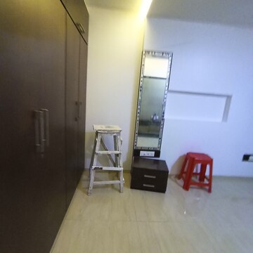 Parking in 1 BHK Apartment at Sai Baba Complex, Aarey Colony – for Rent