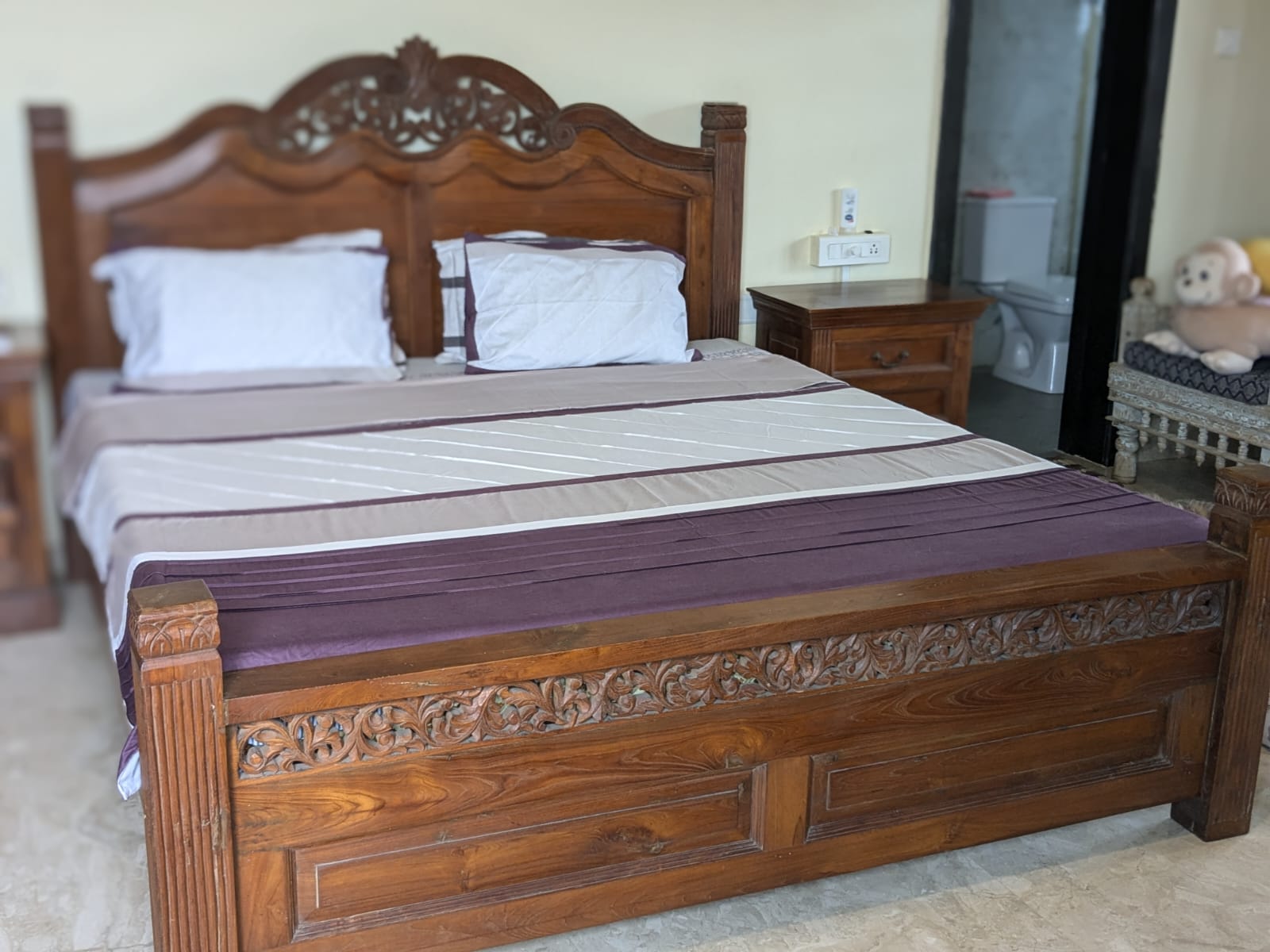 4 BHK + Pooja Room Penthouse For Sale in Andrew H