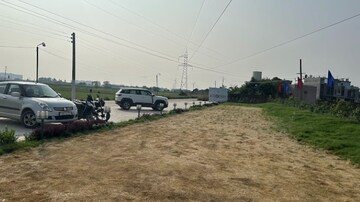  Plot – Exterior View View at Dyalpur - for Sale