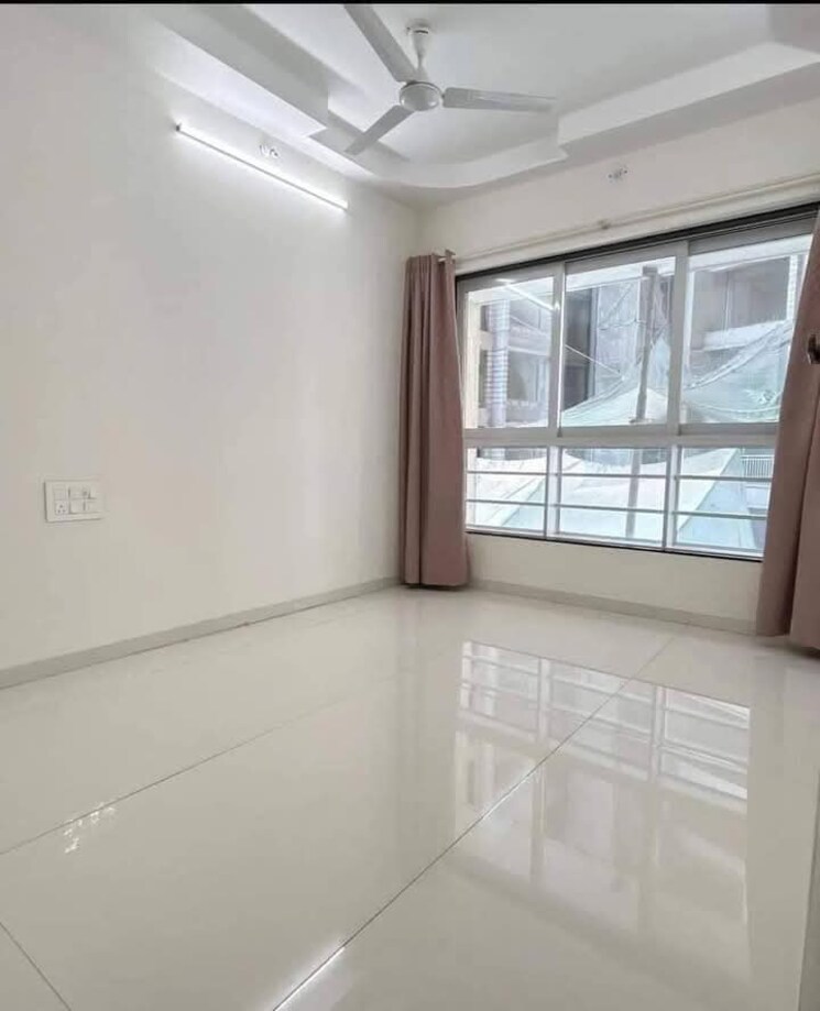 Room, sterling-heights-vasai-east 1 Bedroom 359 Sq.Ft. Apartment In Vasai East Palghar 8187077