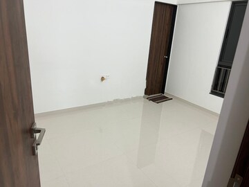 Furnished Amenities in 2 BHK Apartment at Shapoorji Pallonji Joyville Celestia, Hadapsar – for Rent