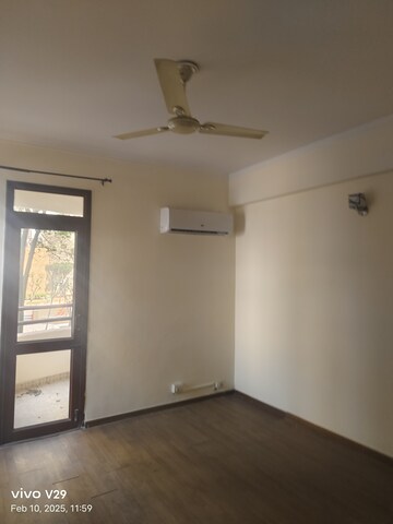 3 BHK Apartment For Resale in Dhoot Time Residency Sector 63 Gurgaon  8187084