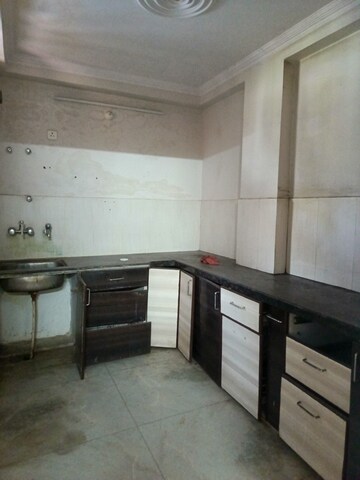 Kitchen in 3 BHK Builder Floor at Gopalpura By Pass – for Rent