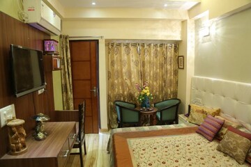 Bedroom in 1 RK Apartment at Chhatikara – for Sale