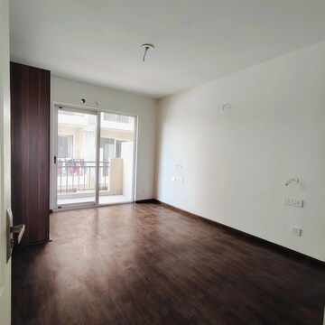 Room in 3 BHK Apartment at Sushma Valencia, Nagla Road – for Rent