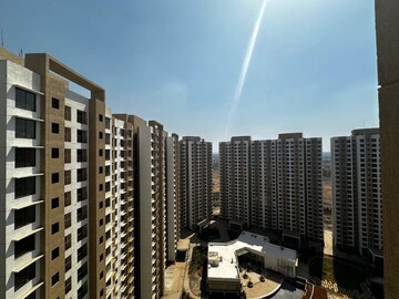 1 BHK Apartment – Exterior View View at Sunteck Maxxworld 2, Naigaon East - for Rent