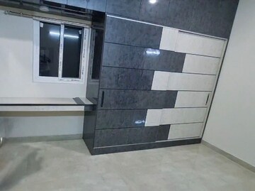 Room in 2.5 BHK Apartment at Candeur 40, Miyapur – for Rent