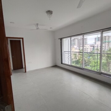 Room in 1 BHK Apartment at Aarey Colony – for Rent