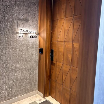 Furnished Amenities in 6+ BHK Independent House at Greenwood City, Sector 40 – for Sale