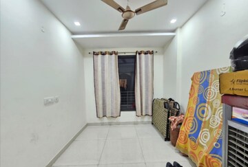 Living Room in 3 BHK Builder Floor at Dhakoli Village – for Sale