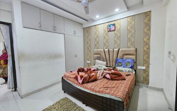 Bedroom in 3 BHK Builder Floor at Dhakoli Village – for Sale