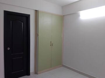 Room in 3 BHK Apartment at GM Global Techies Town, Electronic City Phase I – for Rent