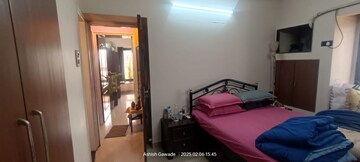 Bedroom in 3 BHK Apartment at Swapnalok Towers, Malad East – for Sale