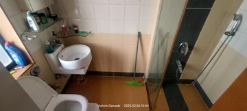 Bathroom in 3 BHK Apartment at Swapnalok Towers, Malad East – for Sale