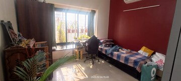 Bedroom in 3 BHK Apartment at Swapnalok Towers, Malad East – for Sale