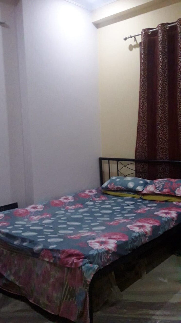 Bedroom, ardee-city 3 Bedroom 300 Sq.Ft. Builder Floor In Sector 52 Gurgaon 8187329