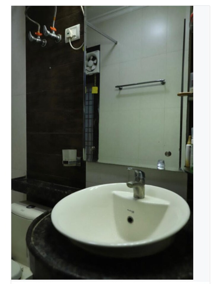 Bathroom, ardee-city 3 Bedroom 300 Sq.Ft. Builder Floor In Sector 52 Gurgaon 8187329