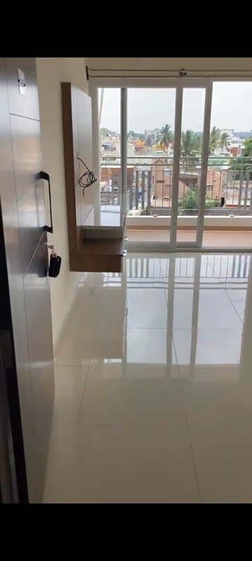 Room in 2 BHK Apartment at Godrej Avenues, Yelahanka – for Rent