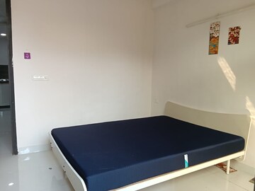 Bedroom in 1 BHK Builder Floor at Saket – for Rent