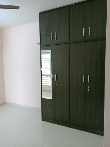 2.5 BHK Apartment For Rent in Prestige Finsbury Park Regent, Bagaluru 