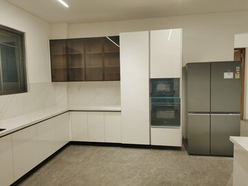 Room in 4 BHK Apartment at Dev Signature One, Gaganpahad – for Sale