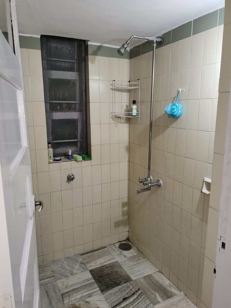 Bathroom, evening-glory 1 Bedroom 570 Sq.Ft. Apartment In Chandivali Mumbai 8187564