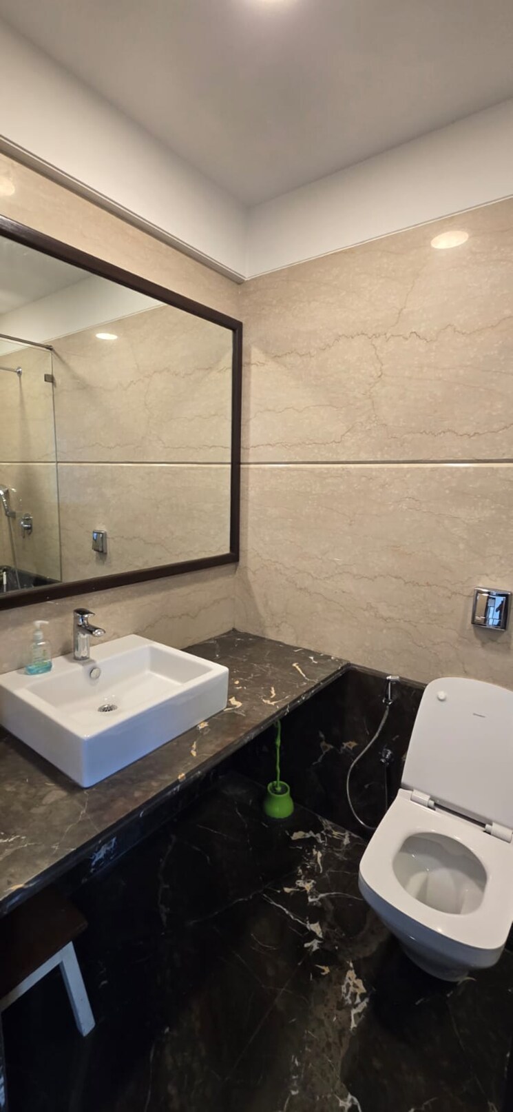 Master Bedroom, bulbul-tarang-apartment 3 Bedroom 920 Sq.Ft. Apartment In Khar West Mumbai 8187603