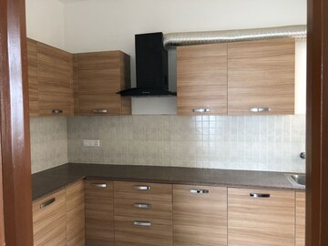 Kitchen in 3 BHK Apartment at Jaypee Greens Star Court, Jaypee Greens – for Rent