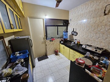Team Area in 2 BHK Apartment at Magarpatta Daffodils Apartment, Hadapsar – for Rent
