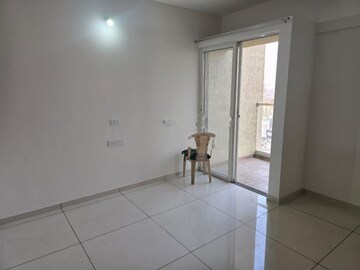 Room in 2 BHK Apartment at Yashwin Supernova, Wakad – for Rent
