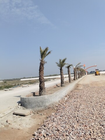  Plot – Exterior View View at Agra - Delhi National Highway - for Sale