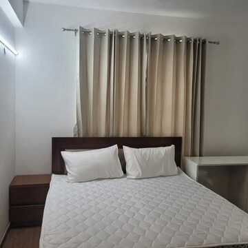 Bedroom in 3 BHK Builder Floor at Ardee City, Indira Colony 2 – for Rent