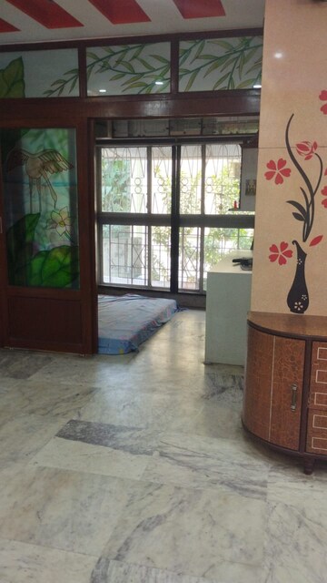 Room in 2 BHK Apartment at Bosepukur – for Sale