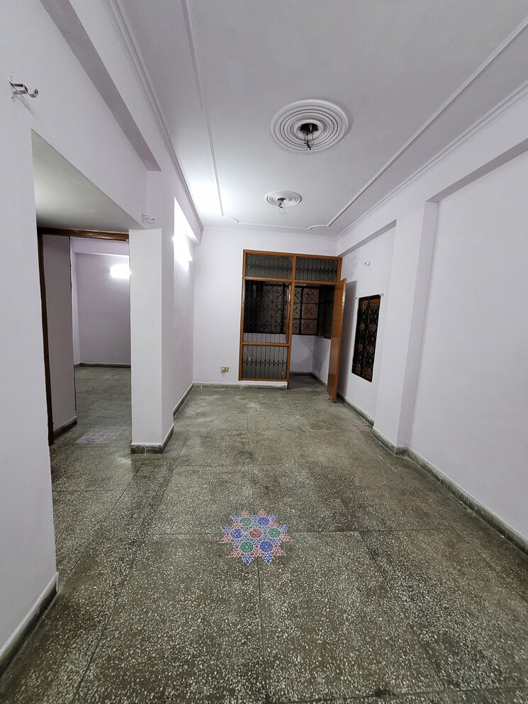 Living Room, dilshad colony 1 Bedroom 450 Sq.Ft. Builder Floor In Dilshad Colony Delhi 8187671