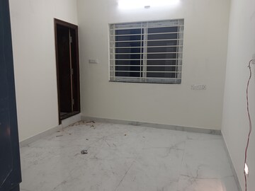 Room in 3 BHK Independent House at Koramangala – for Rent