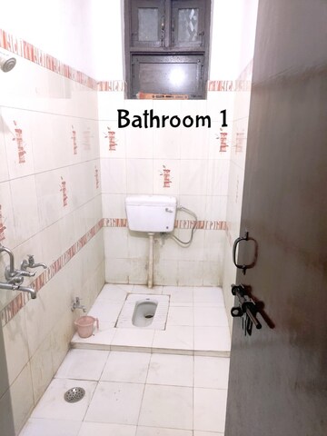 Bathroom in 2 BHK Independent House at Jankipuram – for Rent