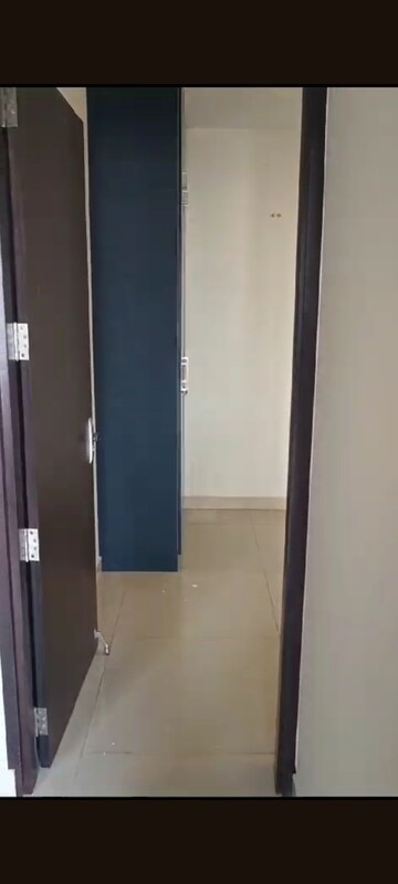 Furnished Amenities in 3 BHK Apartment at RR Signature, Thanisandra Main Road – for Rent