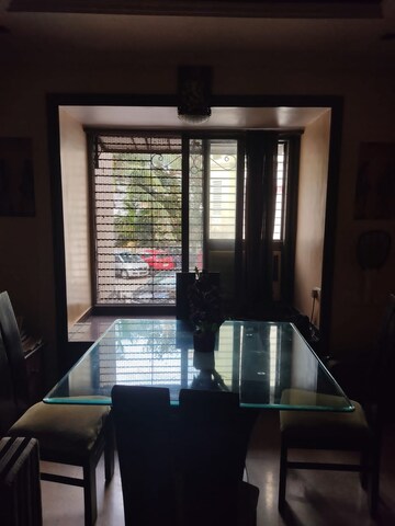Living Room in 1 BHK Apartment at Chembur – for Rent
