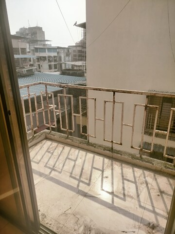 Balcony in 1 BHK Apartment at Seawoods – for Rent