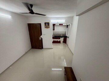 Team Area in 2 BHK Apartment at Unique K City, Keshav Nagar – for Rent