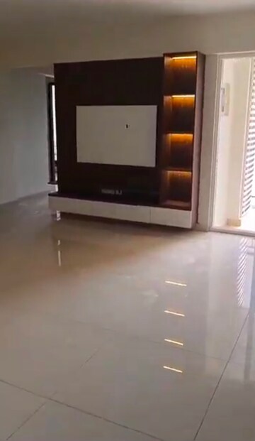 Furnished Amenities in 3 BHK Apartment at RR Signature, Thanisandra Main Road – for Rent