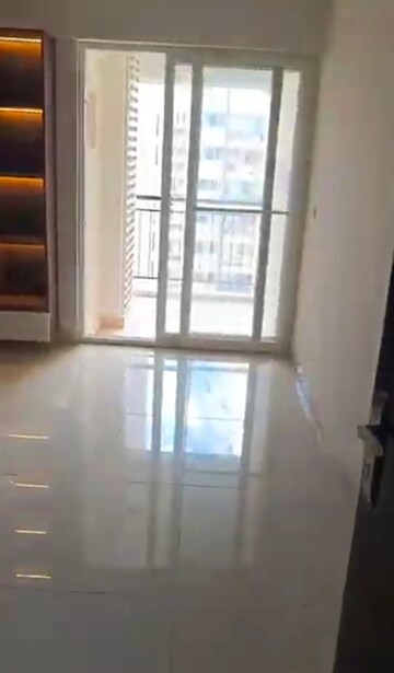 Room in 3 BHK Apartment at RR Signature, Thanisandra Main Road – for Rent