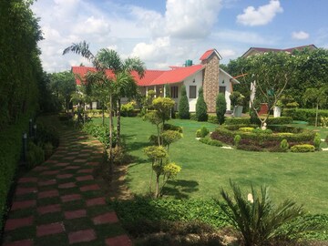 2 BHK Villa – Garden View at Sector 135 - for Sale