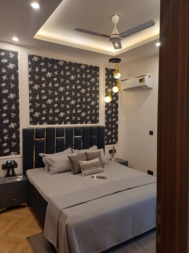 Bedroom, sector 71 3 Bedroom 1615 Sq.Ft. Builder Floor In Sector 71 Gurgaon 8187761