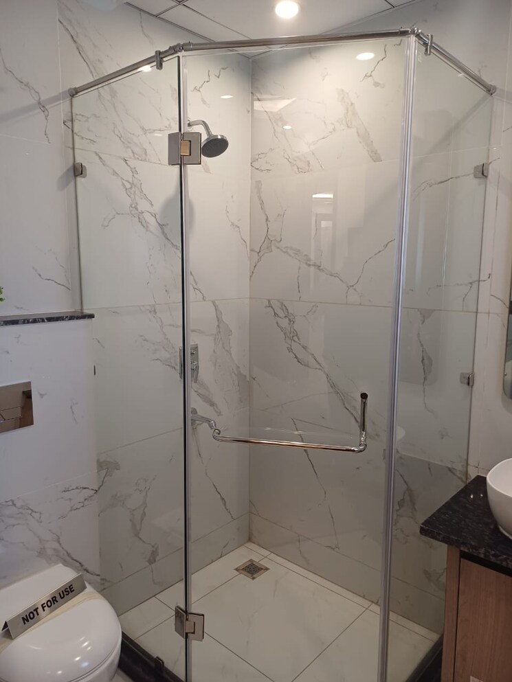 Bathroom, sector 71 3 Bedroom 1615 Sq.Ft. Builder Floor In Sector 71 Gurgaon 8187761