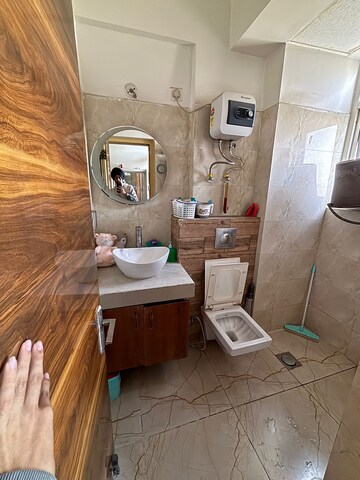 Bathroom in 3 BHK Apartment at Wave Executive Floors, Wave City – for Rent