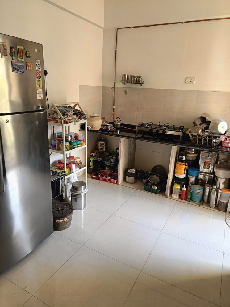 Kitchen, vijay-vatika 2 Bedroom 900 Sq.Ft. Apartment In Kavesar Thane 8188008