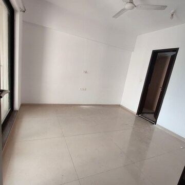 Room in 2 BHK Apartment at Acropolis Purple Nine Hills, Kondhwa – for Rent