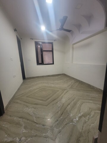 Bathroom in 2 BHK Builder Floor at Janakpuri – for Rent